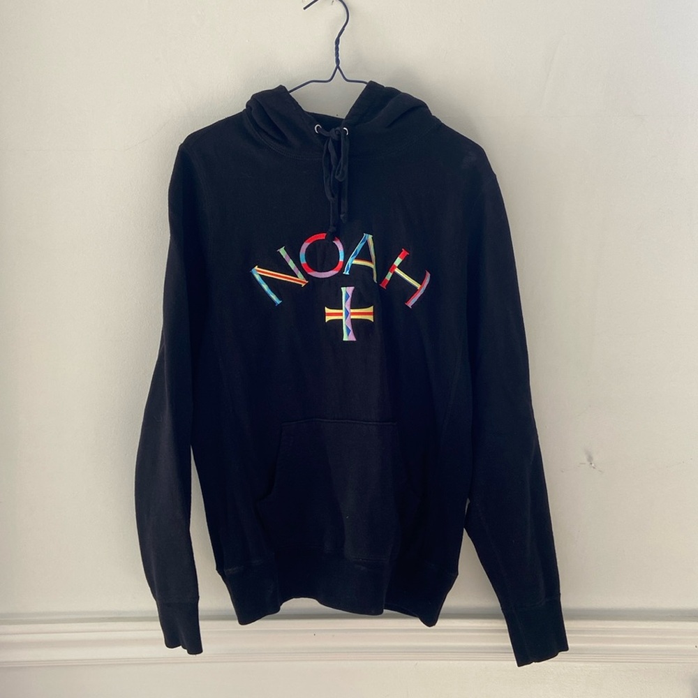 Noah nyc sweater. Perfect condition.